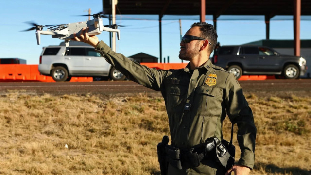 Inside ICE's surveillance tool kit &copy; Creative Commons