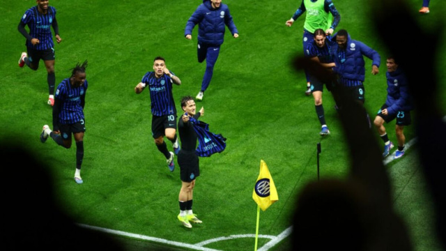 Piotr Zielinski festeggia il gol vittoria dell'Inter contro la Juve (Inter).