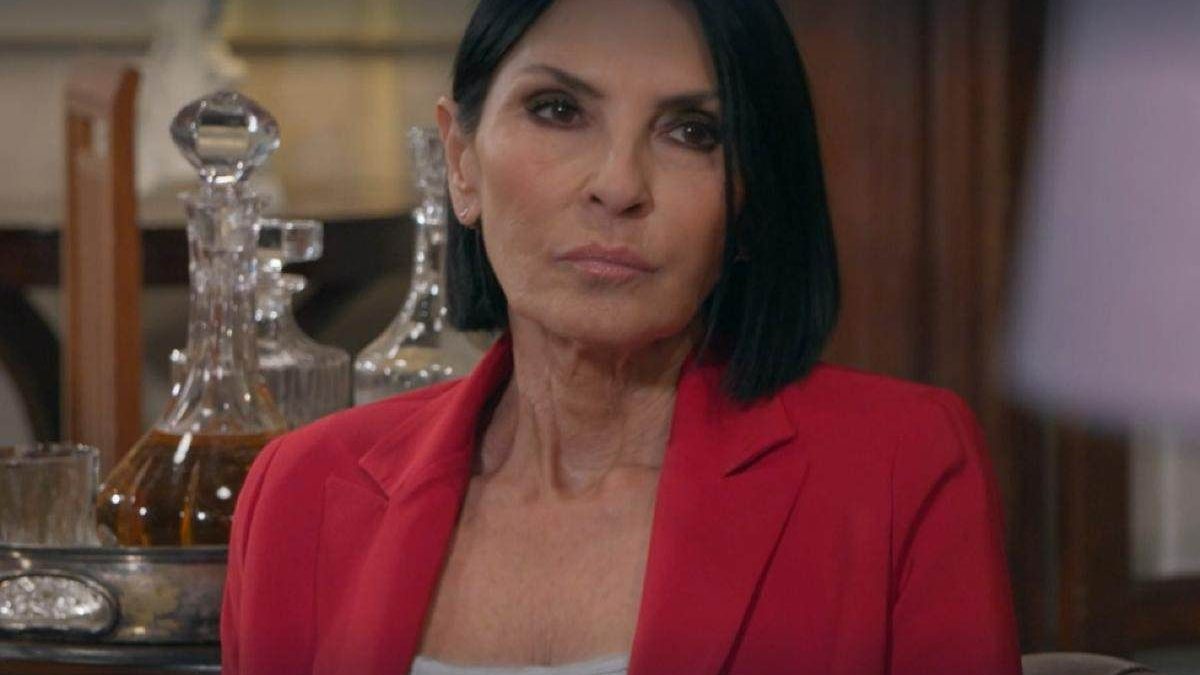 Un posto al sole, anticipazioni al 27 febbraio: Cristina in crisi, Marina  interviene