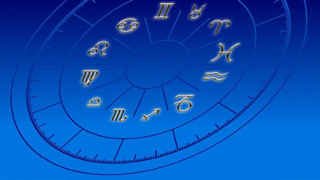 Quadrante con i simboli dei segni zodiacali &copy; Pixabay.
