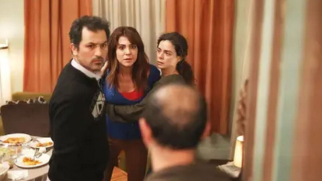 Ceyda, Dursun, Arif e Bahar de La forza di una donna &copy; Mediaset.