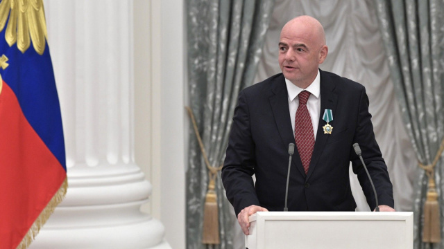 In foto Gianni Infantino (Wikimedia COmmons).