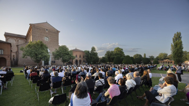 Il concerto all'alba in Certosa &ndash; Ferrara Musica &copy; Creative Commons