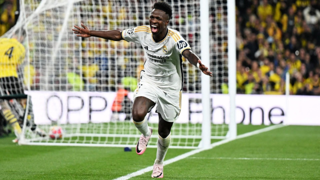 Maglia Real Madrid Ufficiale Maglia Real Madrid Vinicius Jr Maglia ... &copy; Creative Commons