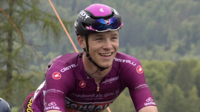 Milan in maglia ciclamino al Giro d'Italia 2023.