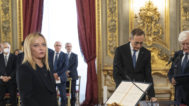 File:Giorgia Meloni Sergio Mattarella 2022.jpg - Wikipedia &copy; Creative Commons