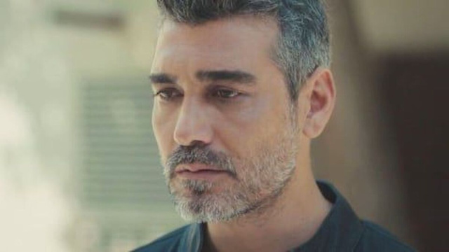 In foto Sarp nella soap &copy; Mediaset