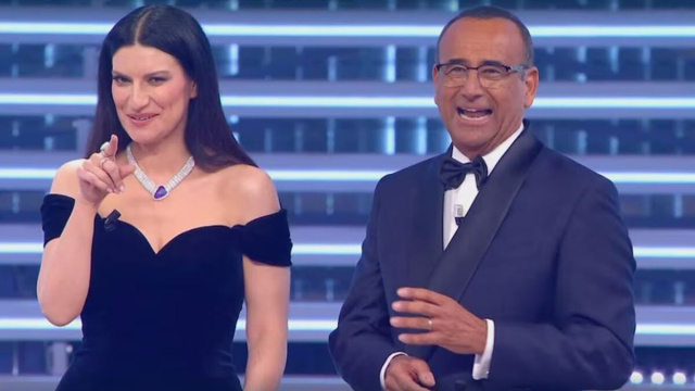 Laura Pausini e Carlo Conti (Festival di Sanremo).