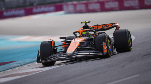 Modellino Lando Norris McLaren MCL38 Lando Norris 2024 Miami GP ... &copy; Creative Commons