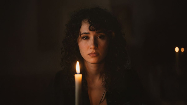 Anna Toscano (Margot Adam) © A Place in the Sun Rai