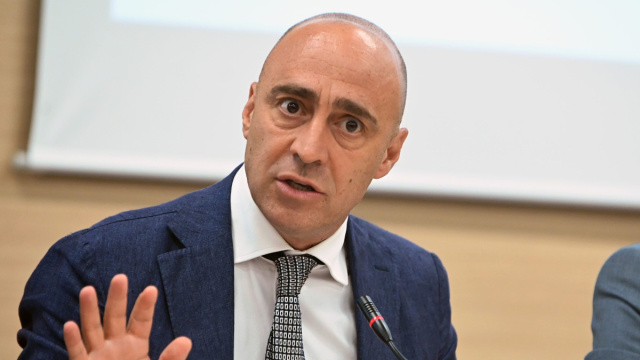 Taranto, il sindaco Piero Bitetti si dimette per &ldquo;inagibilit&agrave; ... &copy; Creative Commons