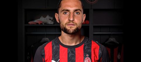 Milan, vittoria a Bologna: 3-0 e meno cinque dall'Inter