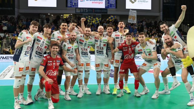 Trento Volley &copy; Pagina Facebook Ufficiale Lega Pallavolo Serie A
