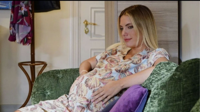 Yildiz in una scena di Forbidden fruit &copy; Mediaset.