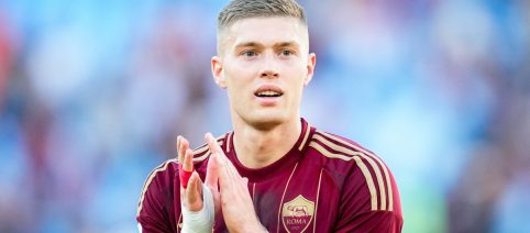 Roma, Malen, Vaz e Zaragoza in lista Uefa: fuori Dovbyk e Angelino