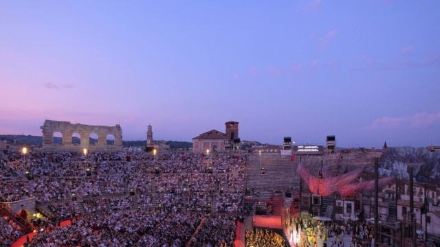Due prime consecutive per il 100&deg; Arena di Verona Opera Festival ... &copy; Creative Commons