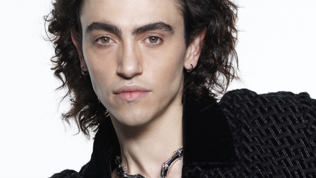MICHELE BRAVI: Inverno dei fiori #Sanremo2022 Video Intervista ... &copy; Creative Commons