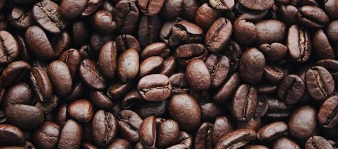 Dessert di panna e caffè alla Sicilina, una dolce ricetta per un rendez - vous con amici