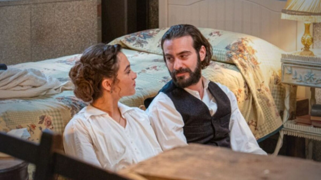 Adriano e Catalina de La promessa.