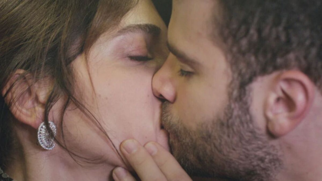 Ceyda e Raif de La forza di una donna &copy; Mediaset.