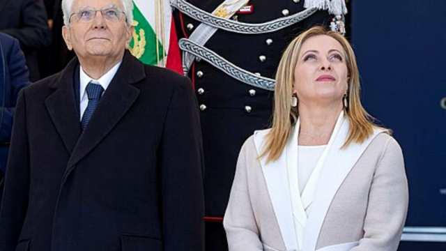 Il presidente Mattarella con la premier Meloni (foto wikipedia)