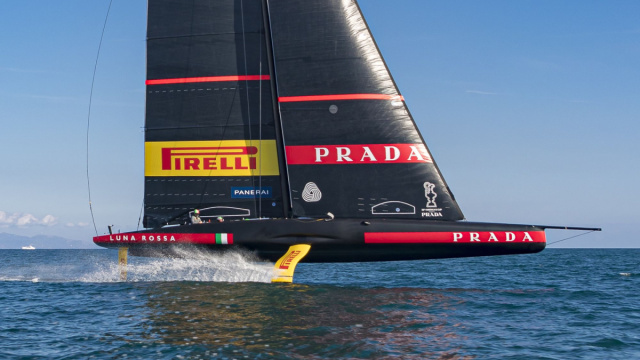AC75 di Luna Rossa Prada Pirelli all'America's Cup 2021.