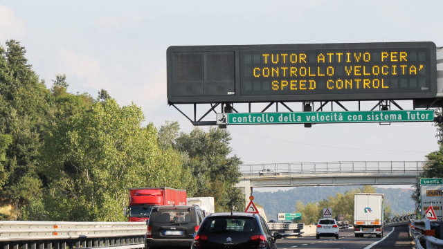 Tutor autovelox &copy; Creative Commons