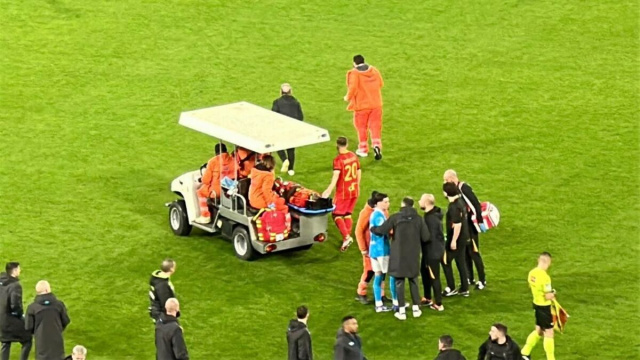 Banda a terra durante Napoli- Lecce @ foto Facebook Antenna Sud