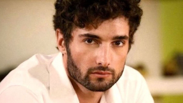 In foto Niko nella soap &copy; Rai 3