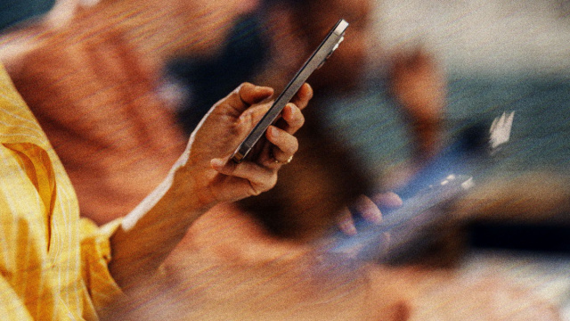 Hundreds of Millions of iPhones Can Be Hacked With a New Tool ... &copy; Creative Commons