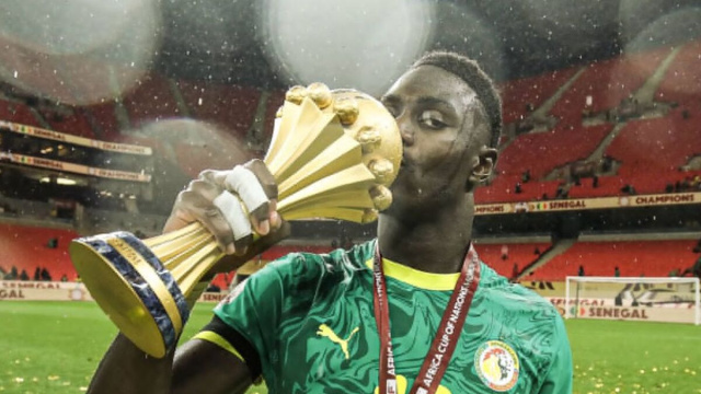 Moussa Niakhat&eacute;, difensore del Senegal. Foto &copy; Senegal
