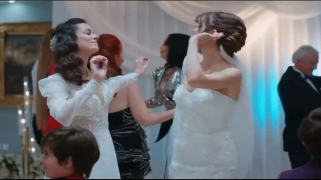 Bahar e Ceyda nelle scene finali de La forza di una donna © Mediaset.