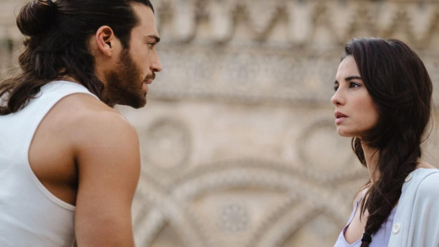 Can Yaman e Franchesca Chillemi &copy; Viola come il mare