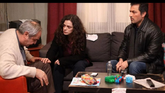 Enver, Bahar e Arif in La forza di una donna &ndash; &copy; Mediaset.