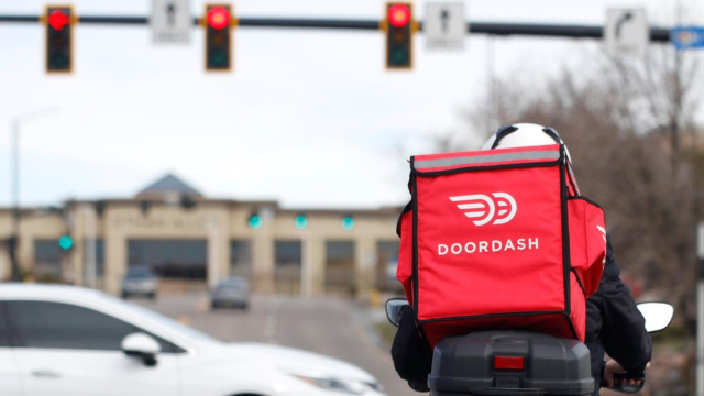 DoorDash offers added payments to US and Canadian drivers as gas ... &copy; Creative Commons