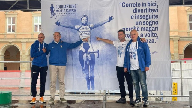 Fondazione Michele Scarponi (Sito ufficiale).