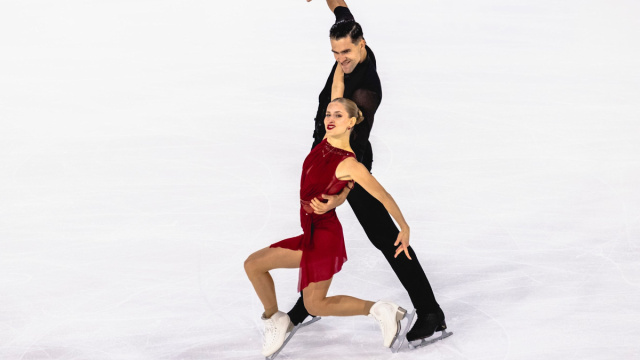 Figure skating pair Minerva Fabienne Hase and Nikita Volodin go ... &copy; Creative Commons