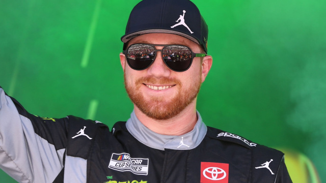 File:Tyler Reddick Driver Introductions Las Vegas Fall 2024.jpg ... &copy; Creative Commons