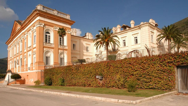 San Leucio (Wikimedia Commons).
