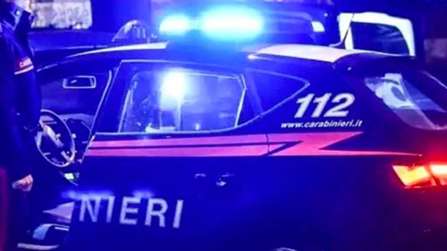 Una volante dei carabinieri (Creative Commons).