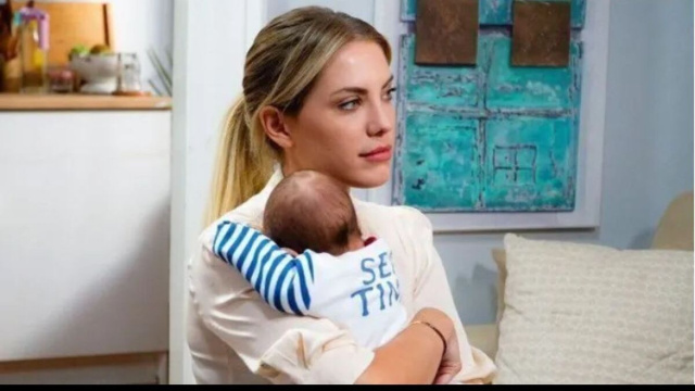 Yildiz Argun in una scena di Forbidden Fruit &copy; Mediaset.