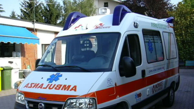 Ambulanza durante un soccorso &copy; Wikipedia Commons