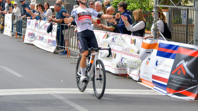 Nel Memorial Maurizio Bresci vince il toscano Dati &ndash; Federciclismo &copy; Creative Commons