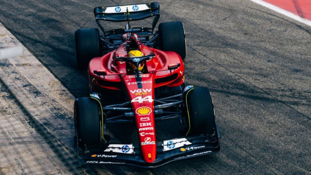 Hamilton si schianta durante il test di F1 con la Ferrari a ... &copy; Creative Commons