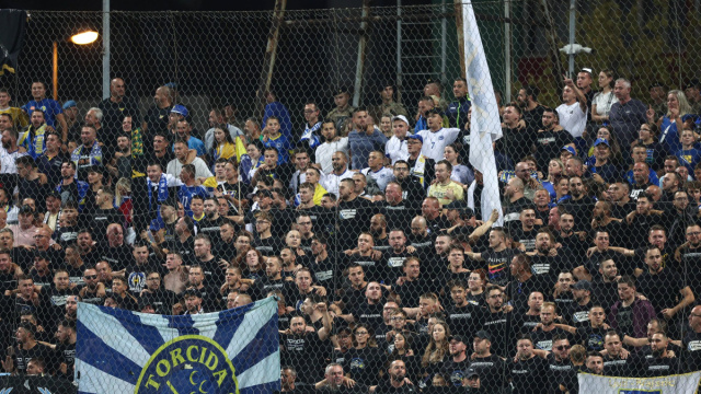 Lo stadio Zenica e i tifosi bosniaci: pronto un clima infernale ... &copy; Creative Commons