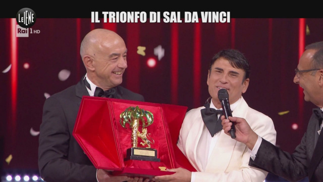 Le Iene: DE DEVITIIS: Il trionfo di Sal Da Vinci Video  Mediaset ... &copy; Creative Commons
