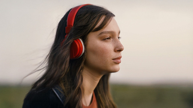 Non abbiam bisogno di parole: il trailer ufficiale del film con ... &copy; Creative Commons