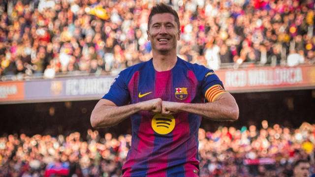 Robert Lewandowski, attaccante del Barcellona. Foto &copy; Barcellona