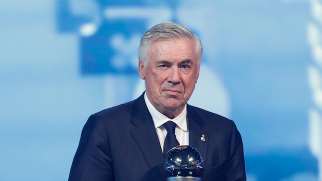 Ancelotti ingrandisce la sua leggenda con il The Best - Carlo ... &copy; Creative Commons