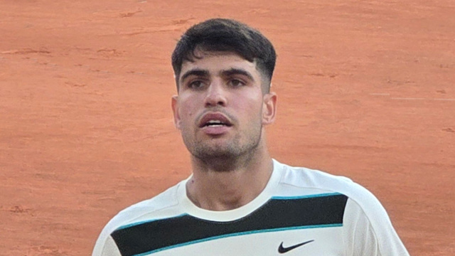 File:Carlos Alcaraz Roland Garros 2025 (cropped).jpg - Wikipedia &copy; Creative Commons